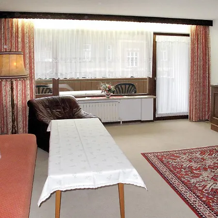 公寓 Schneck's Appartments 122w *